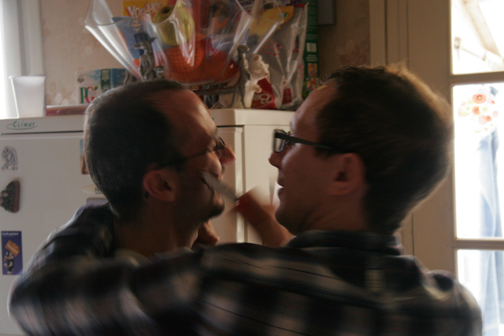 Titash, spreading Nutella on Timduru's face