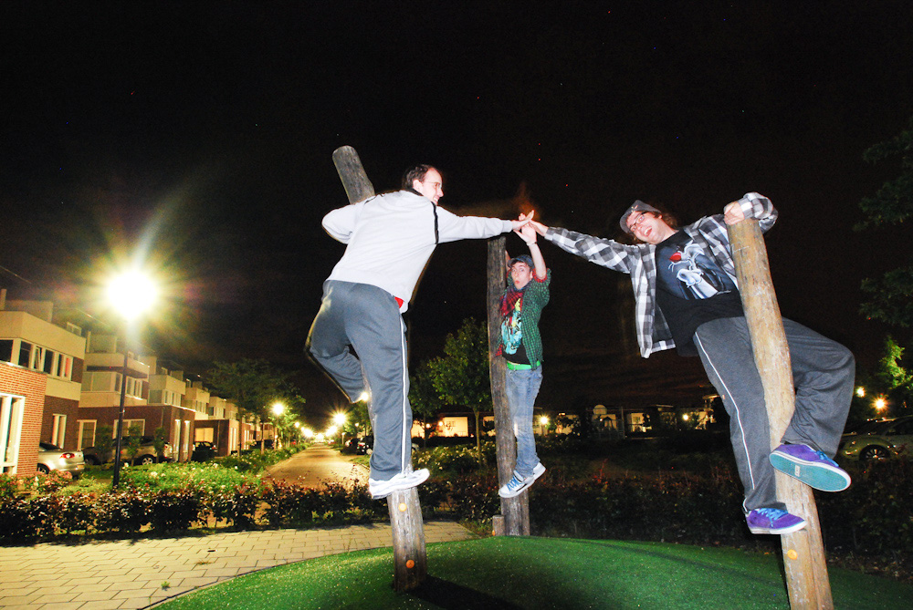 Me, Mag and Tabbie at the 3 sticks.