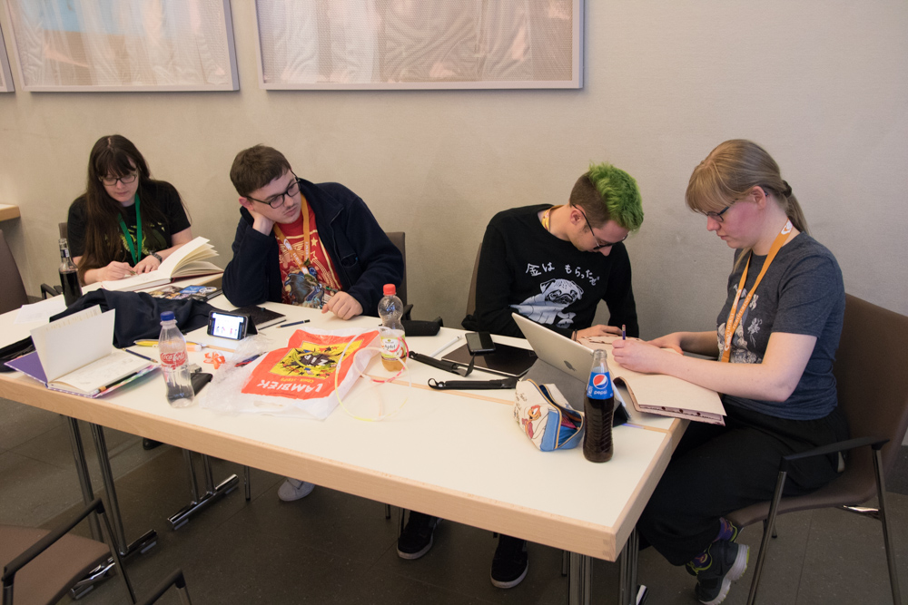 Kiguren, Chiros, Mag, and Henrieke art jamming.